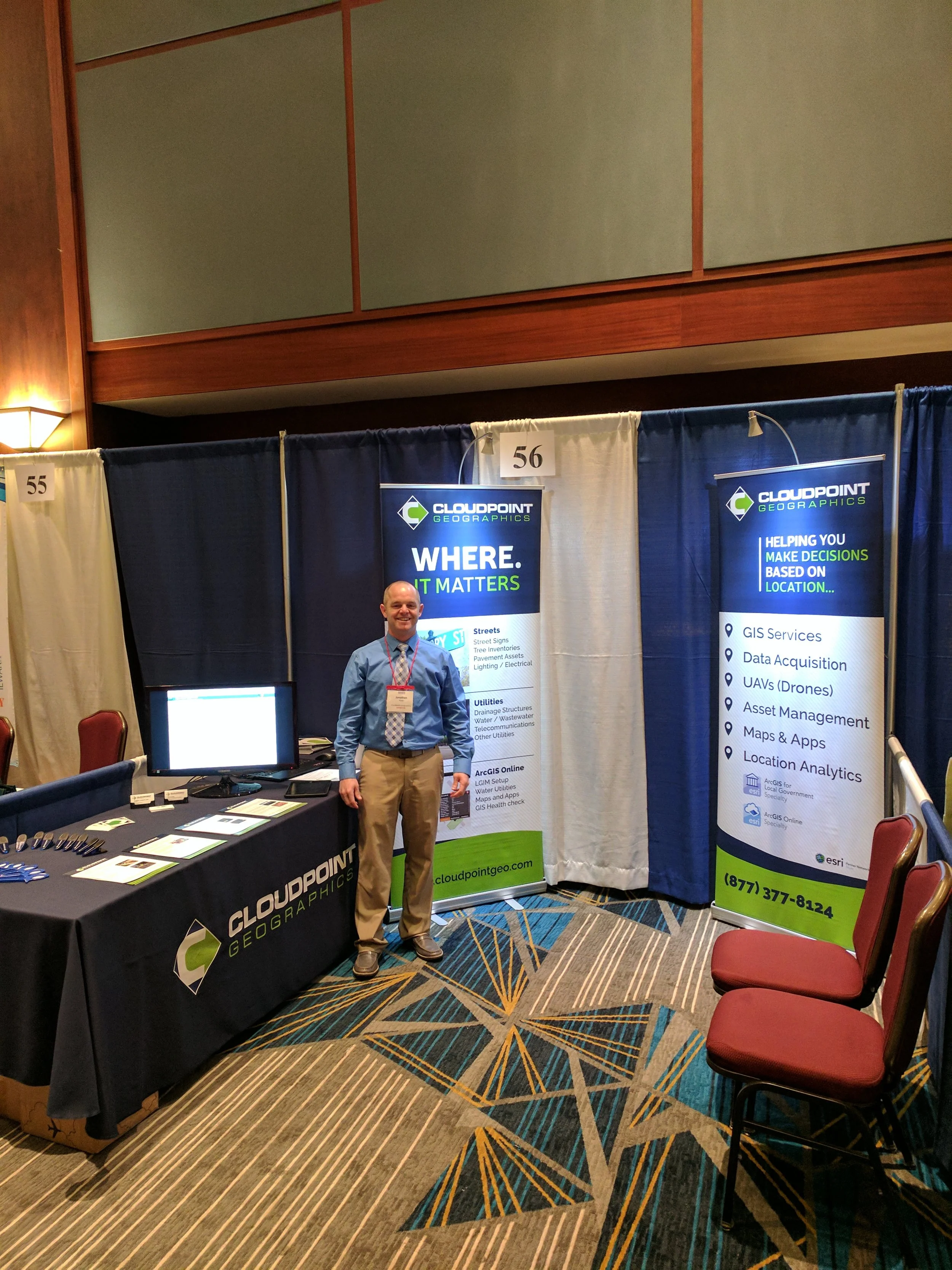 Jon ready to welcome everyone to the Cloudpoint booth at Watercon 2017!