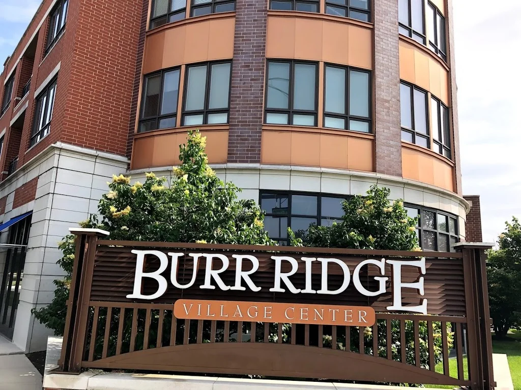 Burr Ridge is home to over 500 businesses occupying more than 6 million square feet of floor area and employing 10,000 plus people.