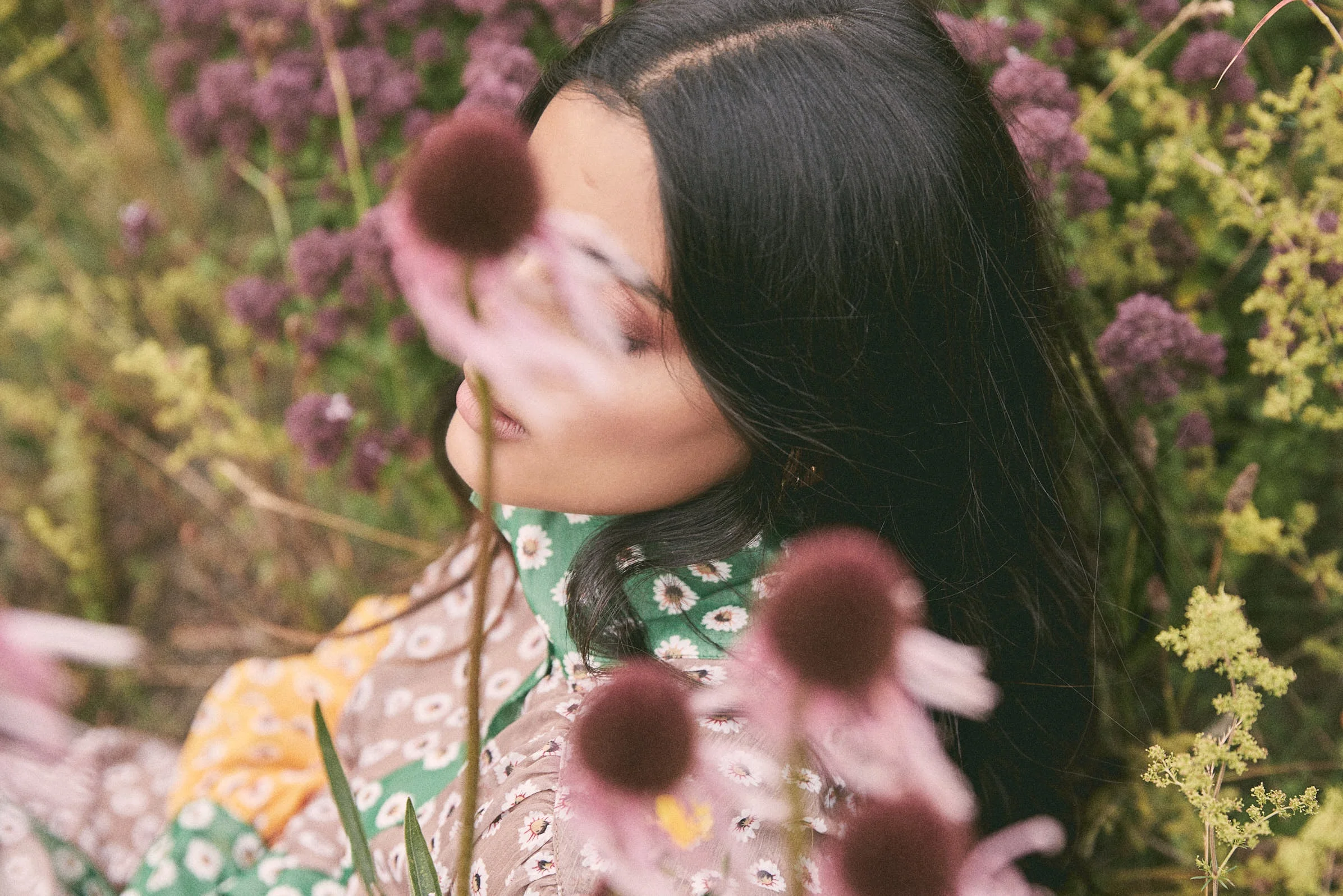 Photography/Styling/Retouch // Dawn Marie Jones HMU // Monnie Kaur Models // Jordan @ First & Nikkita Chada Assistant // Isabella Mookram Wardrobe // Pre-loved @ Oxfam, & Other Stories, Never Fully Dressed, Indian artisan jewellery (model’s own).