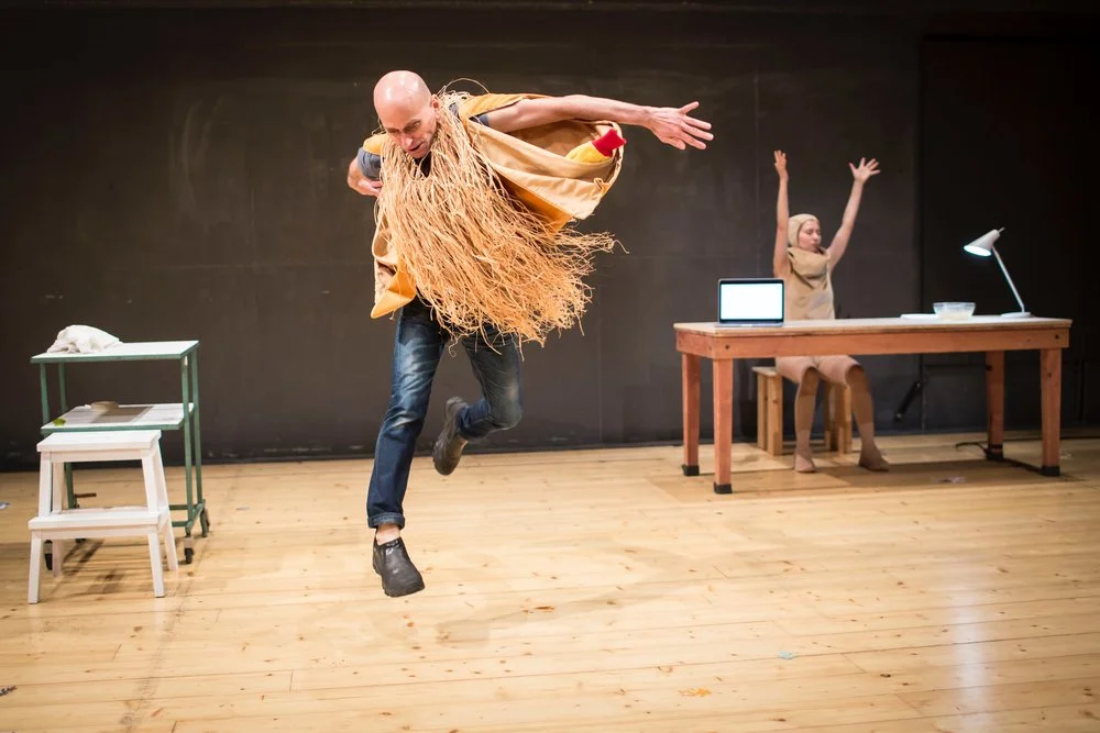 Photo by Vojtěch Brtnický. Scarecrow (2018) at Alfred ve dvoře Theatre, Prague