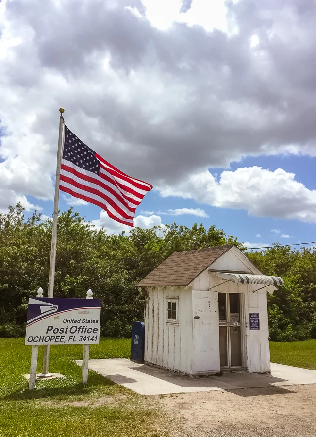 The Big Surprise at the Smallest Post Office in the USA — Travlinmad
