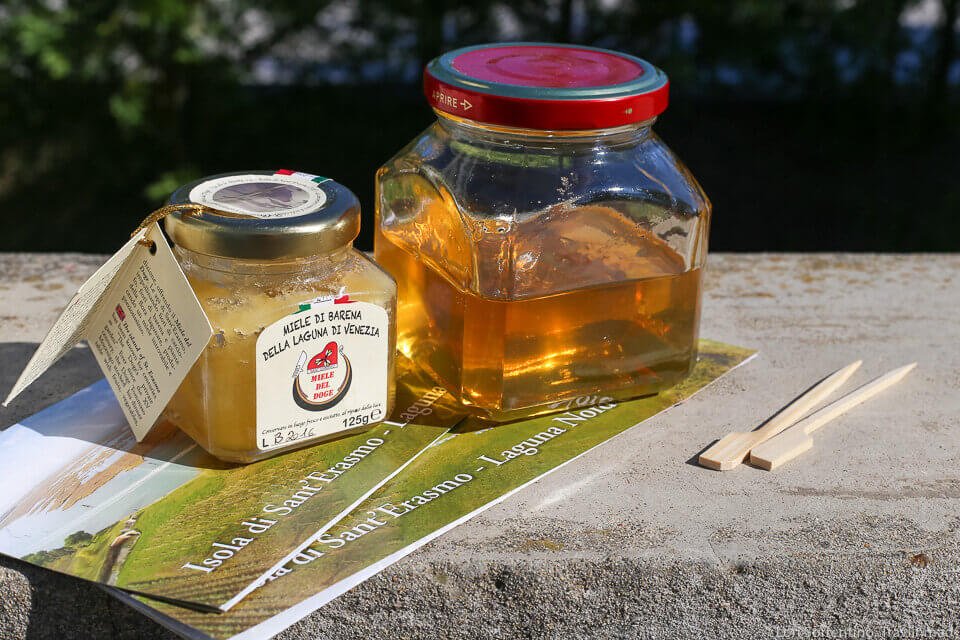 food-gifts-from-italy-honey.jpg