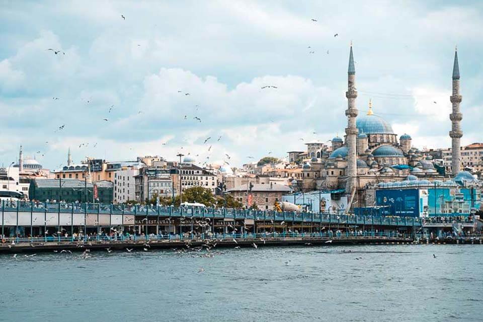 Europe by train itinerary, Bucharest to Istanbul