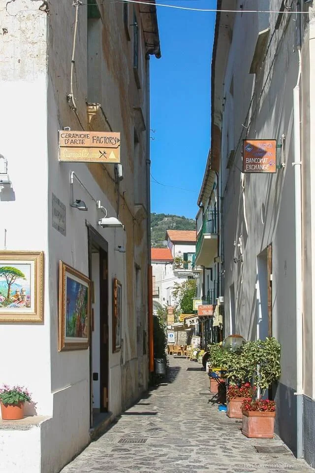 24 Enchanting Villages and Small Towns in Italy to Slow Travel ...