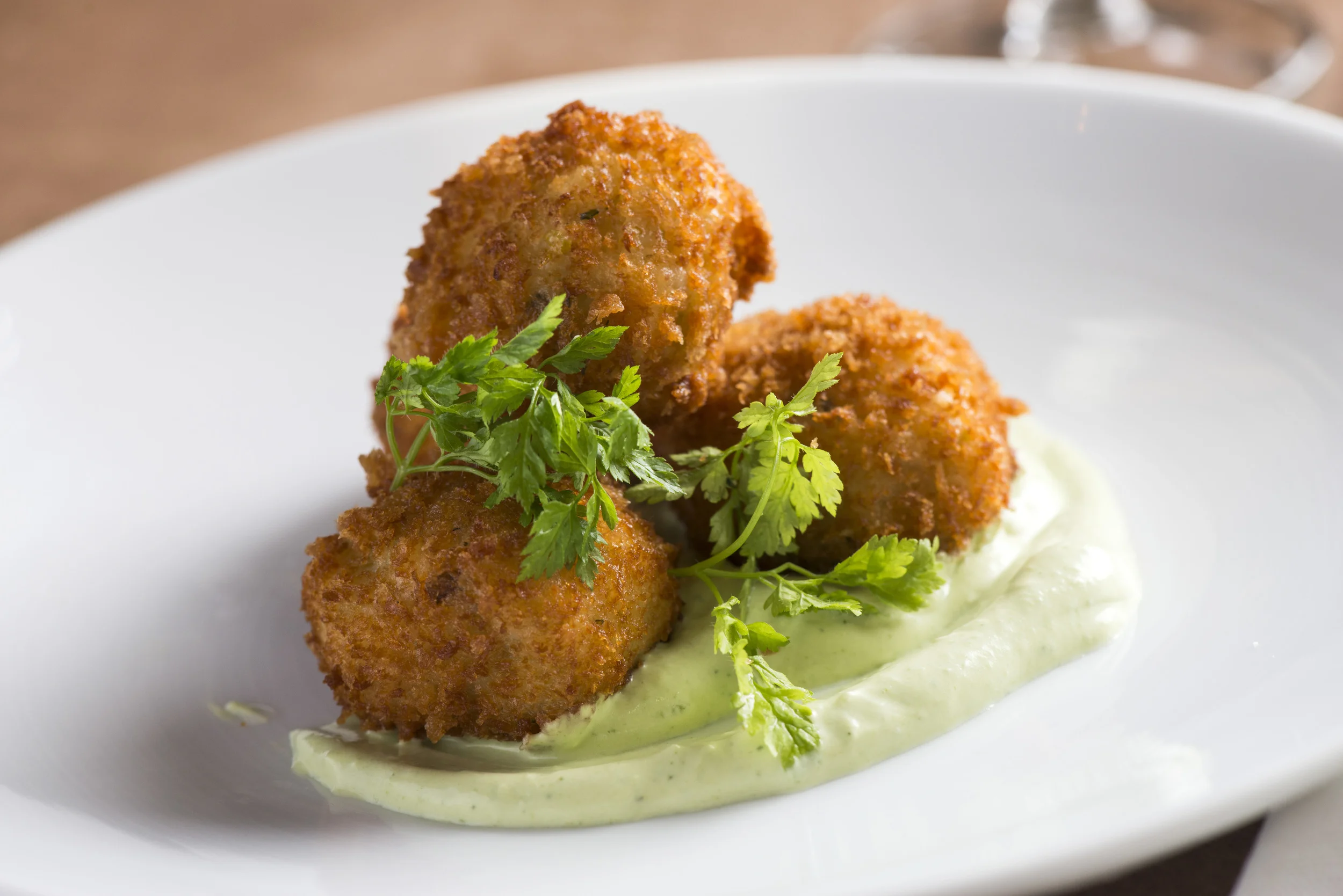 Crab Cakes 1.jpg