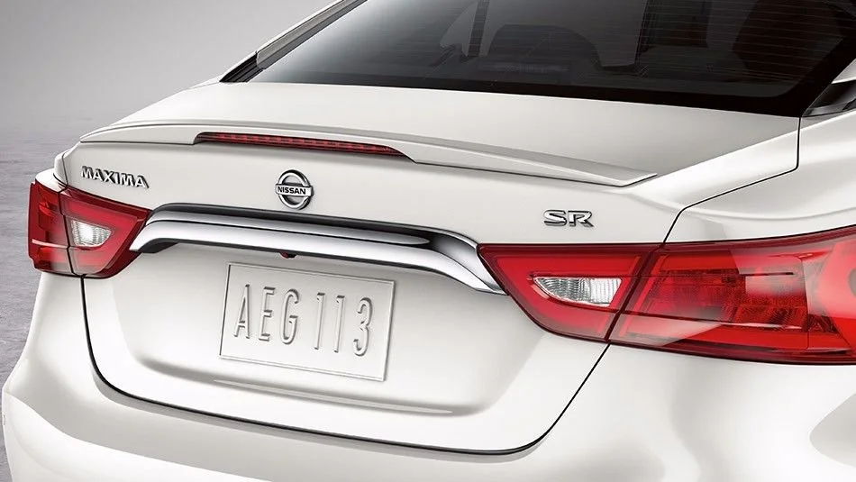 2016-23 Nissan Maxima Short Spoiler