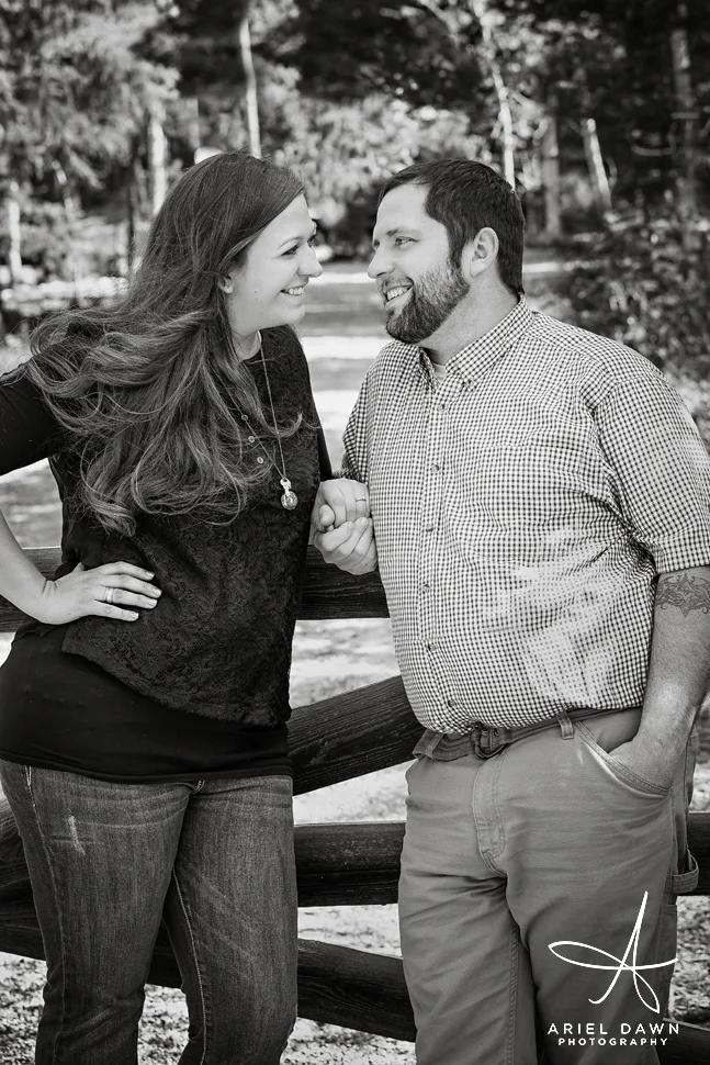 Amanda Jacob E-Session_20150509_0565 Final BnW.jpg