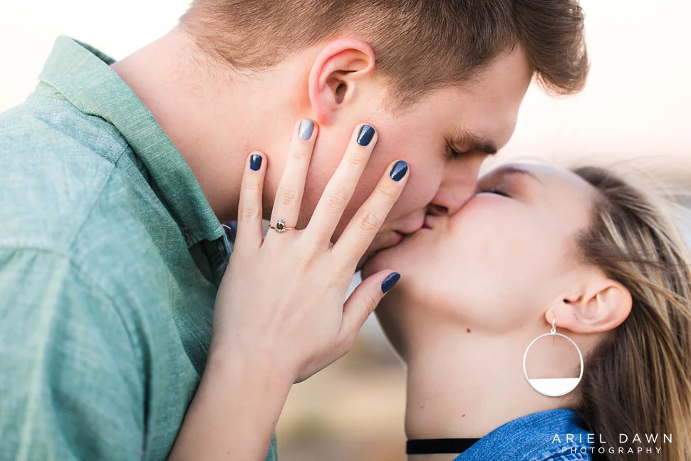 Fall_Engagement_Session_Bend_Oregon_27.jpg