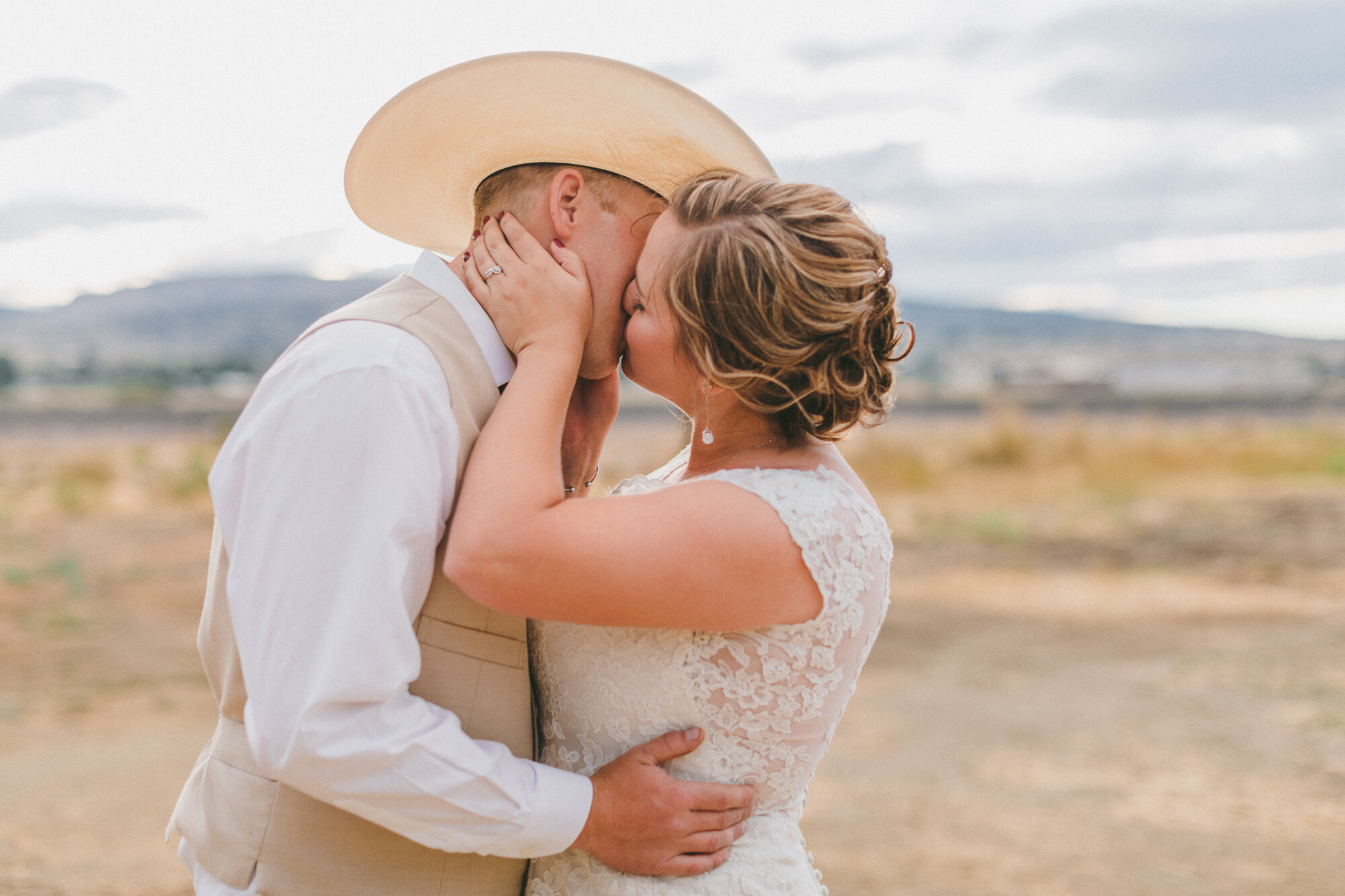 Cowboy Wedding by Oregon Wedding Photographer