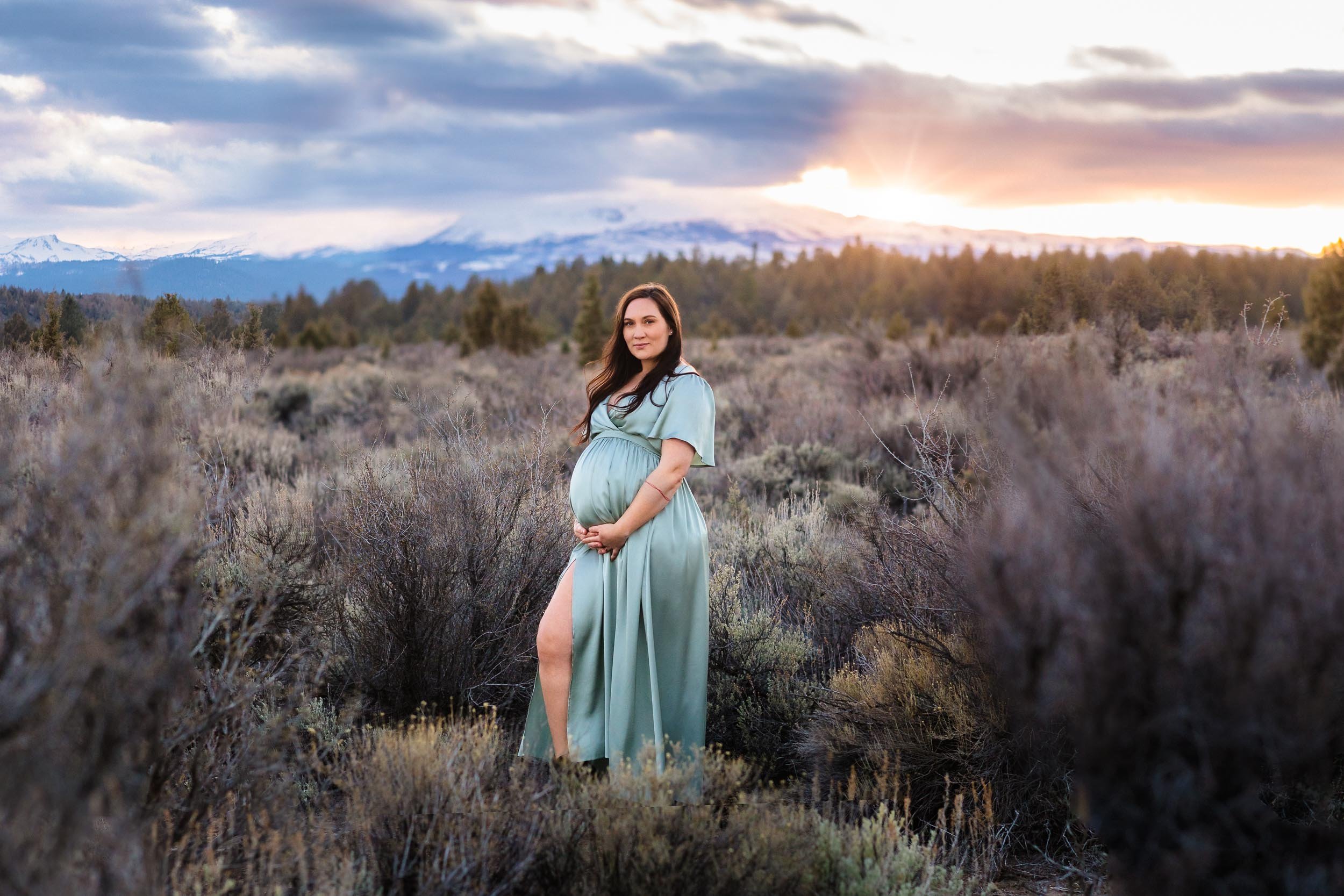 Sisters Oregon Maternity Photographer