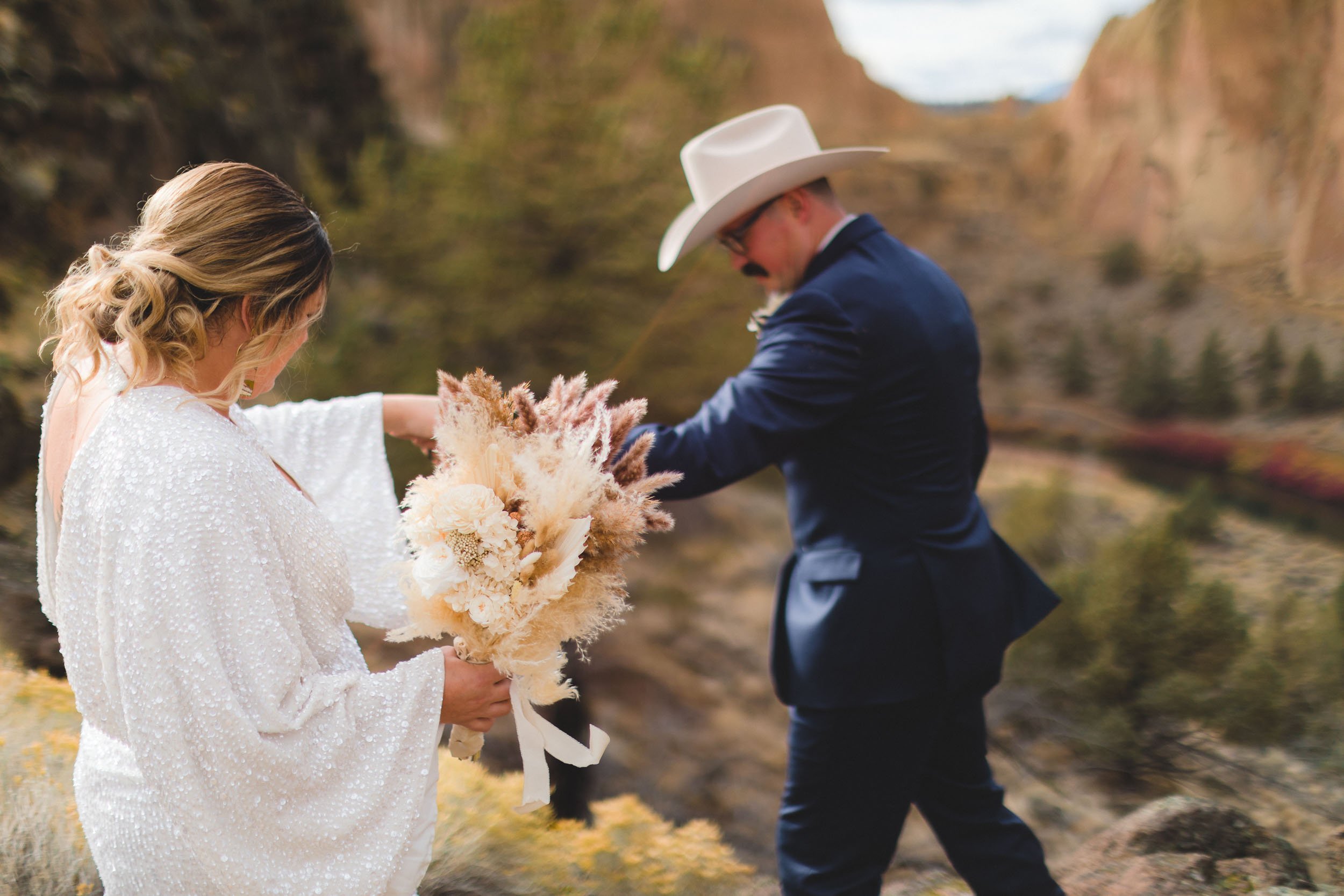 Smith-Rock-Wedding-Photographer-Oregon (48).jpg