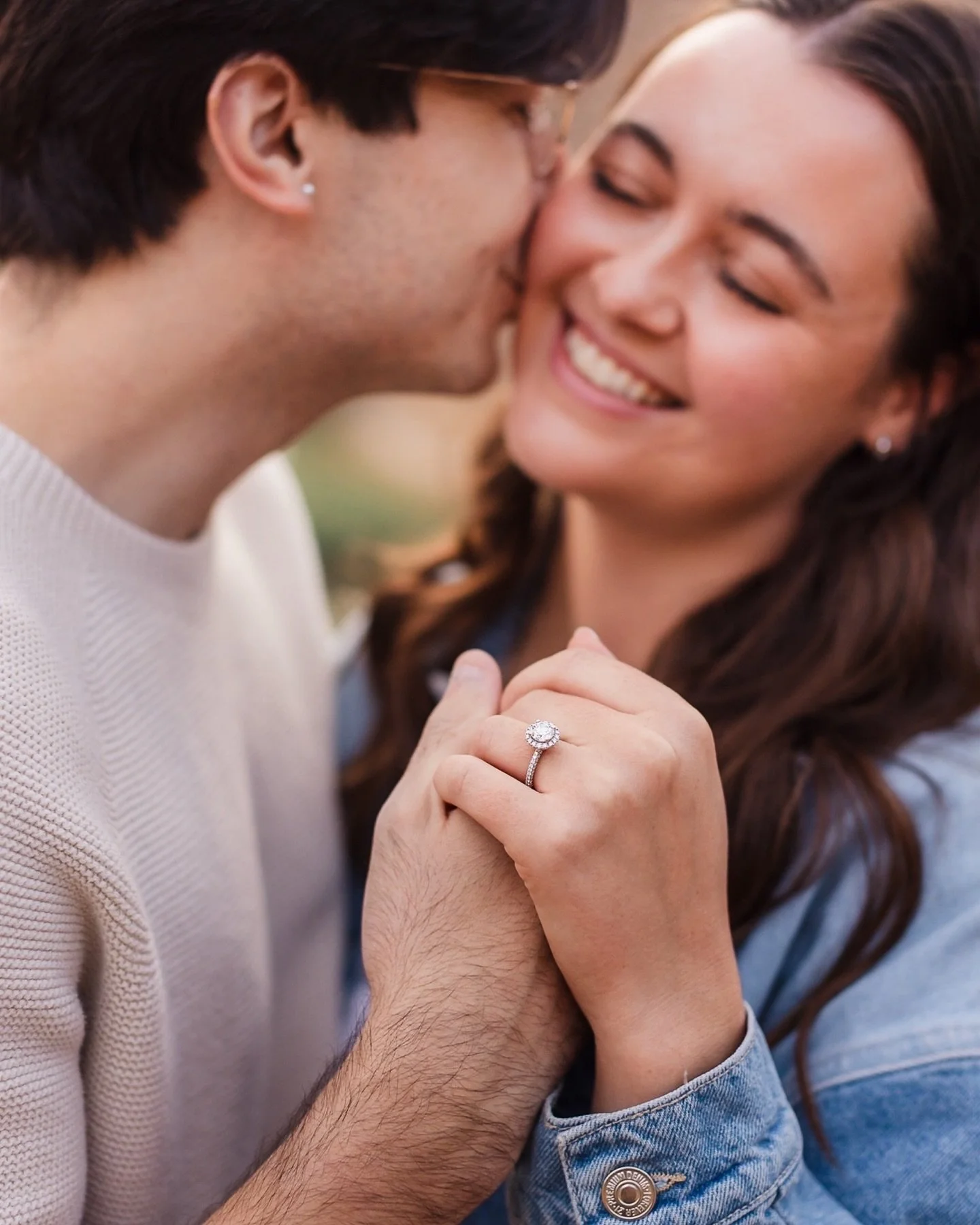 Smith Rock Engagement Session | Matt &amp; Tess

Matt and Tess&rsquo;s engagement session at Smith Rock State Park was such a blast! 🌄 We spent the evening exploring the trails, laughing together, and soaking in the stunning views that make Smith Ro