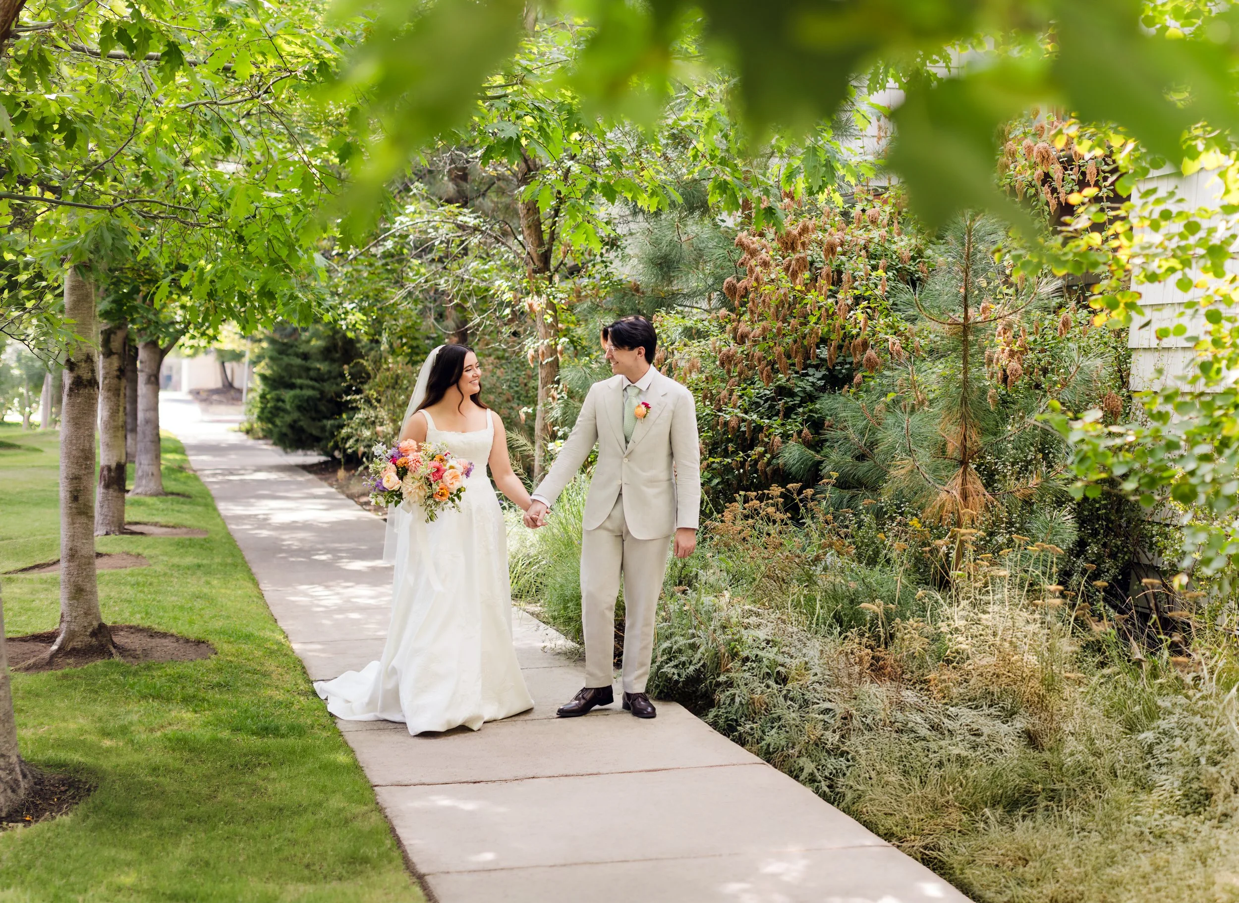 Saint-Francis-Wedding-Bend-Tess-Matt-1630-Edit.jpg