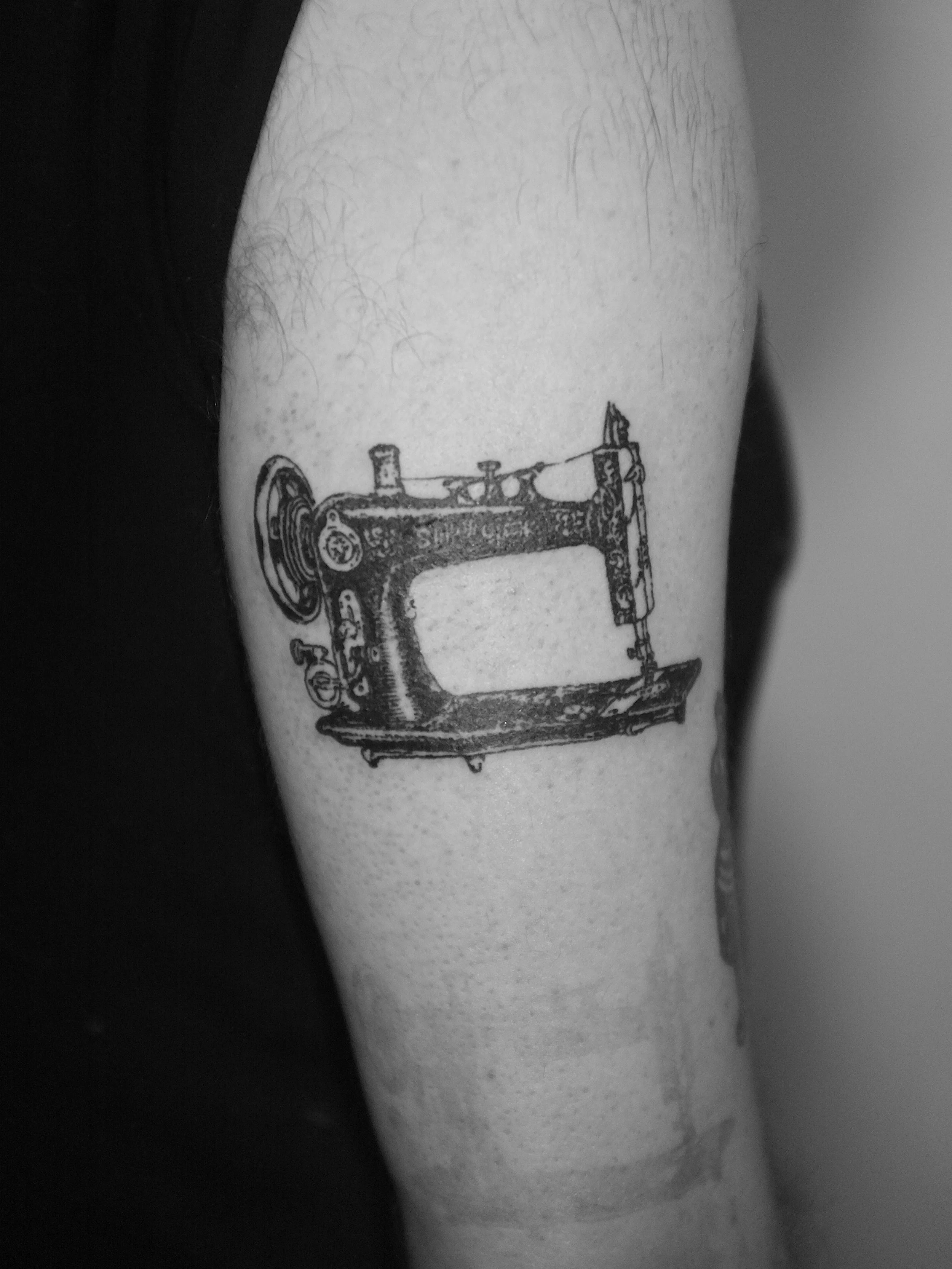Melbourne books open
.
DM or email to book
.
honourtattoo@gmail.com
.
.
.
#honourtattoo
#studiohonour
#coldwavetattoo
#neuwavetattoo
#avantgardetattoo