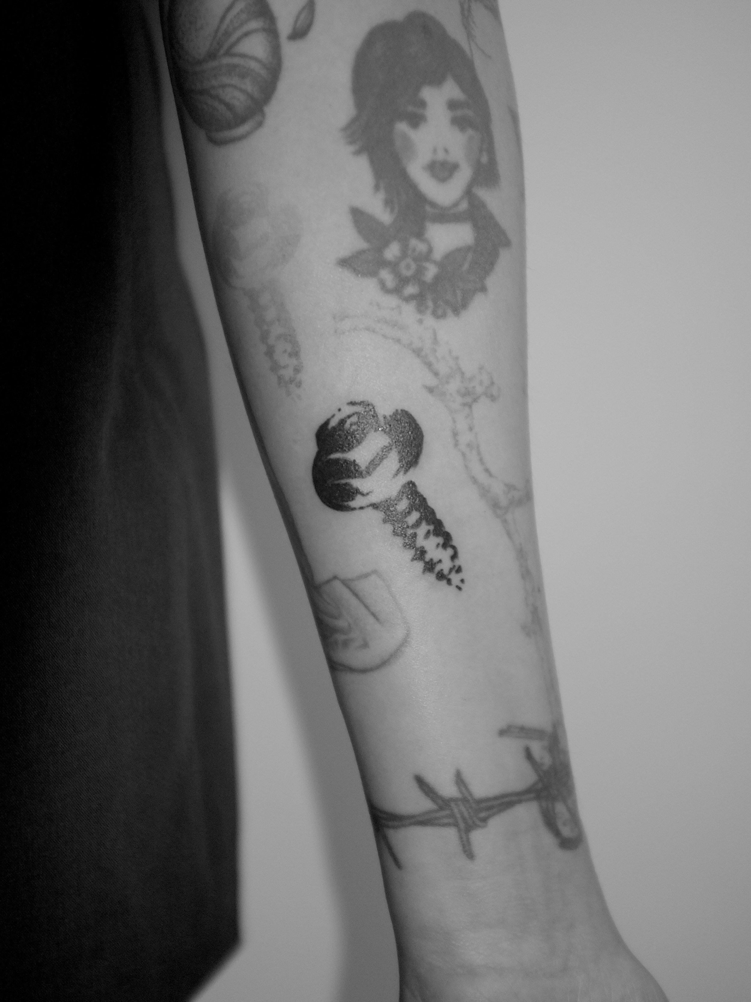 Tattooing in Melbourne ✦ I&rsquo;ve got availability over the next few weeks. 
Send me your ideas for custom tattoos.
Summer is around the corner so If you&rsquo;ve been thinking about getting tattooed, now&rsquo;s a good time to lock in a spot!
Get 