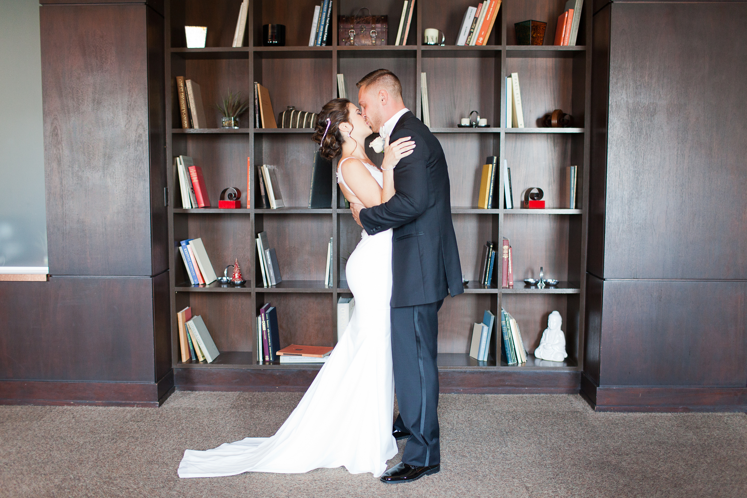 Melissa Kruse Photography - Genna + Anthony The Loading Dock Stamford CT Wedding-251.jpg