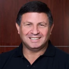thumbs_people-anthony.jpg