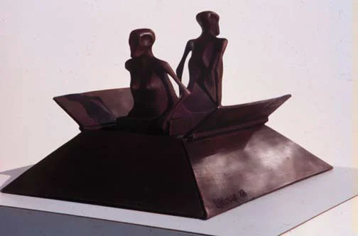 Shelter: 15" x 11 1/4" x 9"