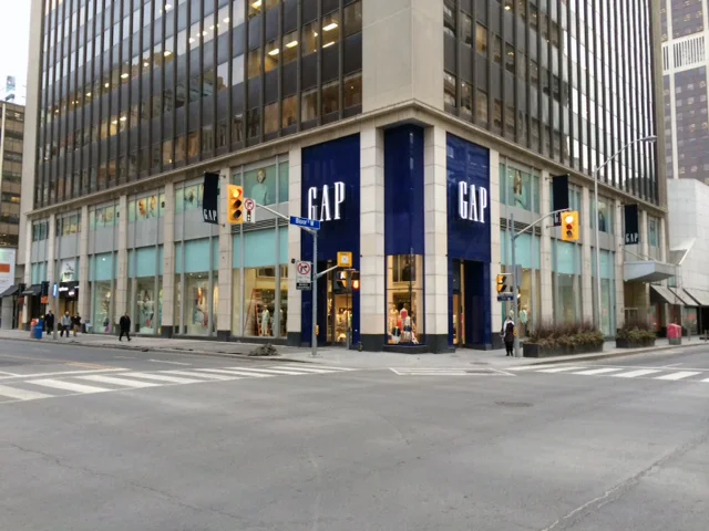 Bloor 2.JPG