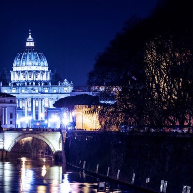 one of three #model #shoot #nikon #camera  #fashion #rome #beautiful #morning  #italy #instagood #写真好きな人と繋がりたい #ファインダー越しの私の世界 #写真を撮っている人と繋がりたい  #お洒落 #vatican #music #ポートレート部 #東京カメラ部 #写真部 #イタリア #夜景 #ローマ #撮影 #デザイン #パノラマ #panorama #ファッション #合成 #night