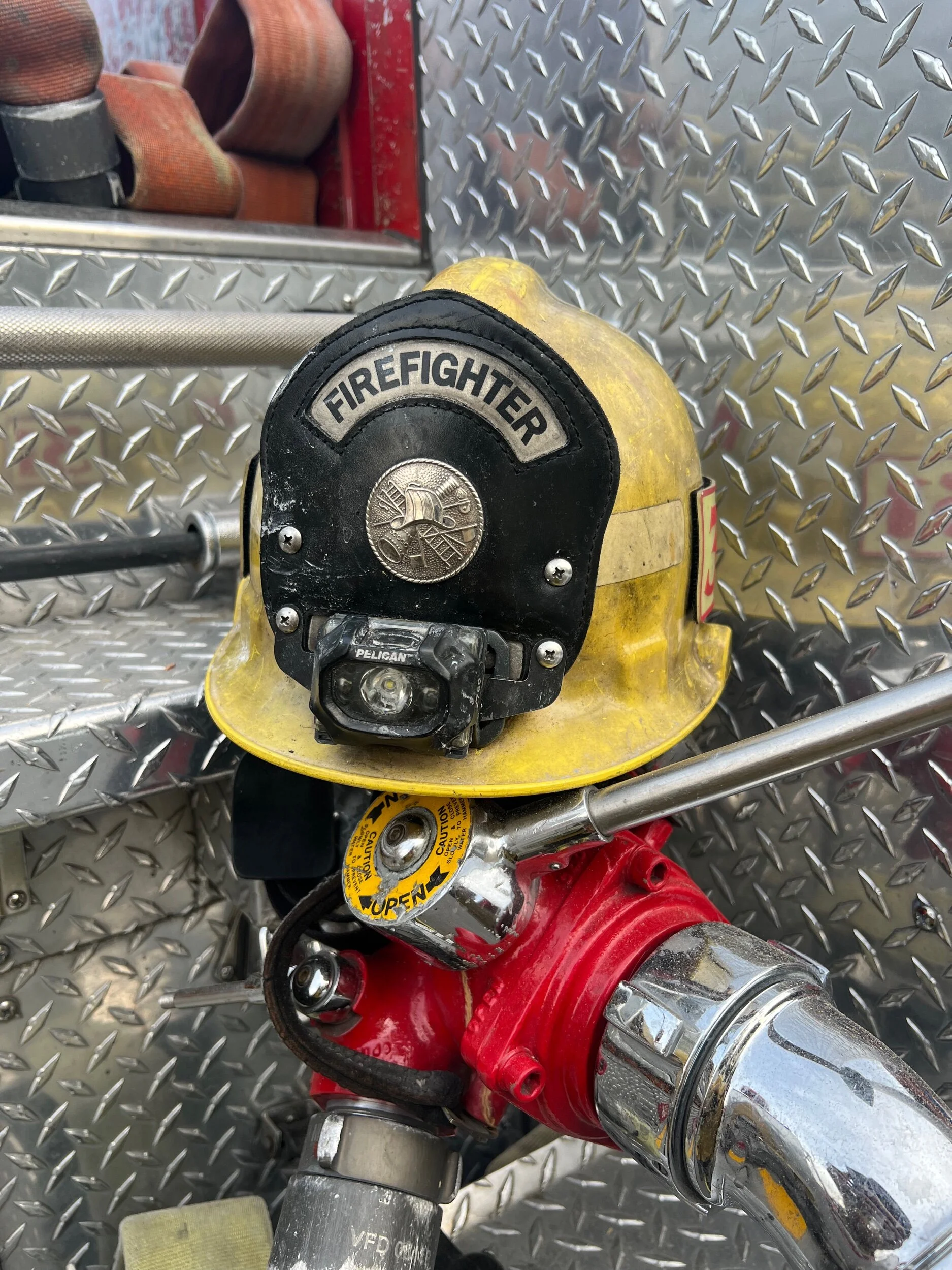 6DF9CDF2-6ADA-44B9-9D4E-676C68659223