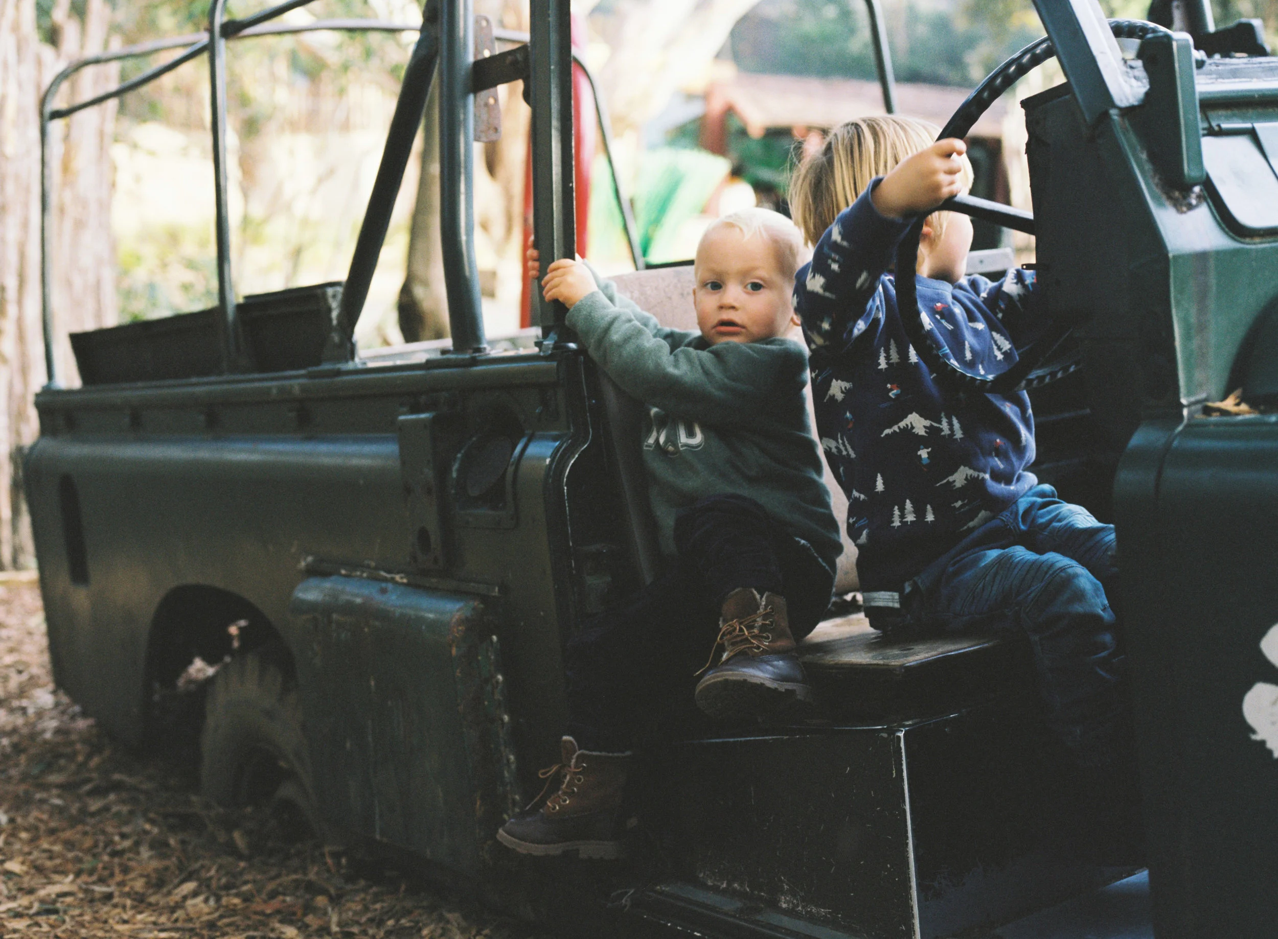 M645_Portra400-9.jpg