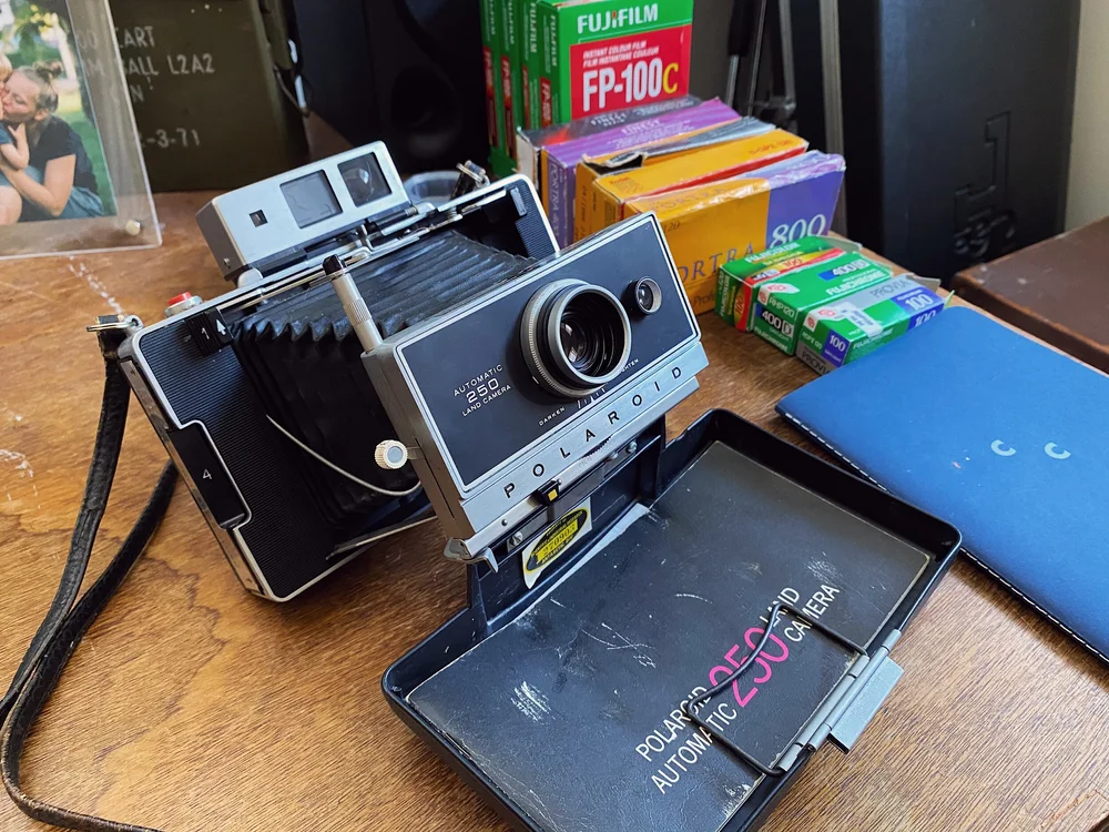 Polaroid Land 250
