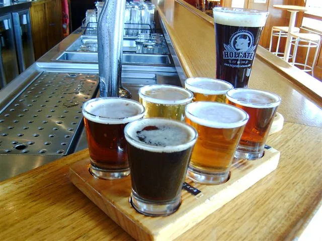Holgate Beer Paddle | We love beer! 