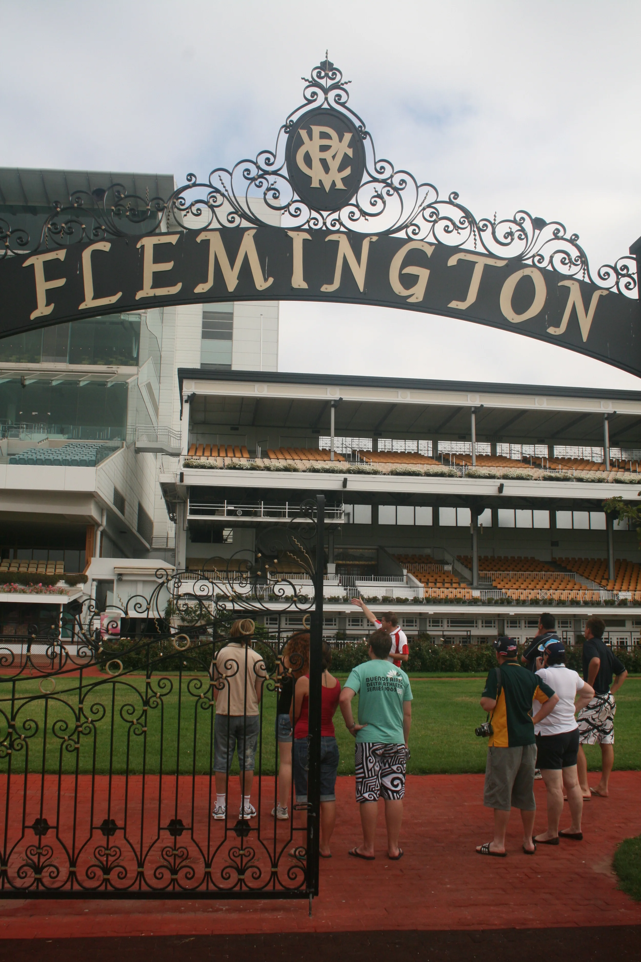 Flemington Feb 09 on tour 2.jpg