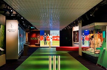 Melbourne Sports Lovers Morning Tour with National Sports Museum