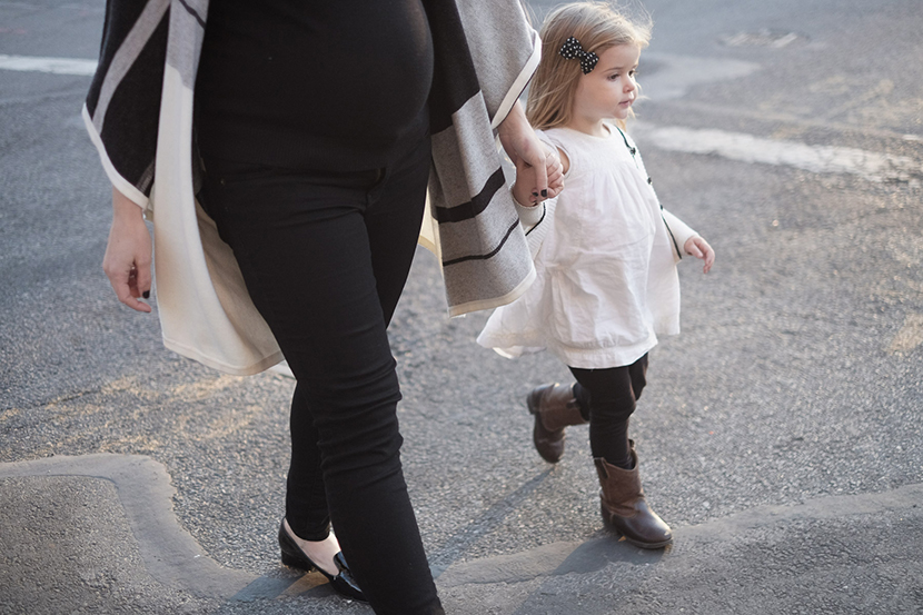 maternity fashion street style