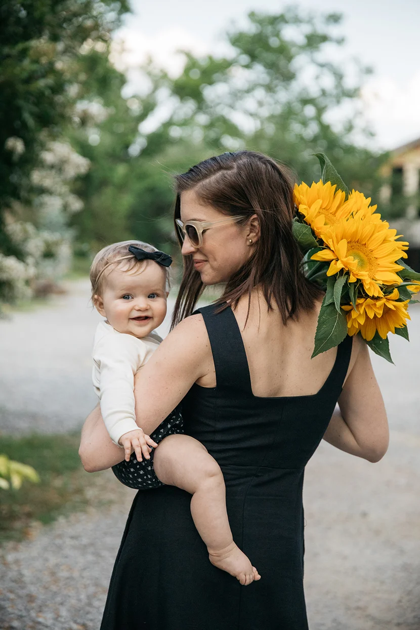 the white company dress, farmers market outfit