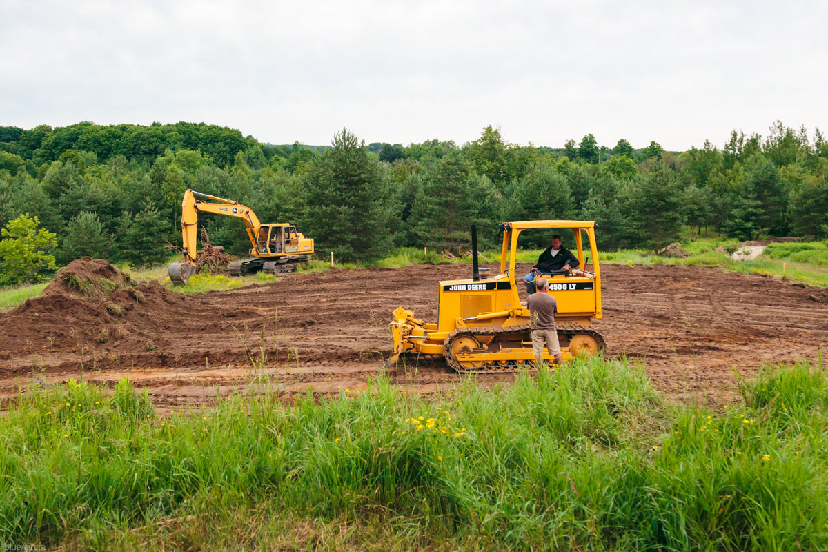 Leveling the building lot