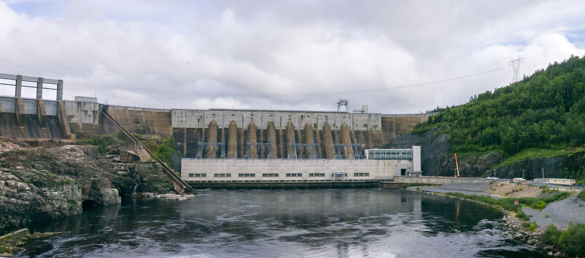 Manic 2 - Jean-Lesage Generating Station - Baie Comeau, Quebec