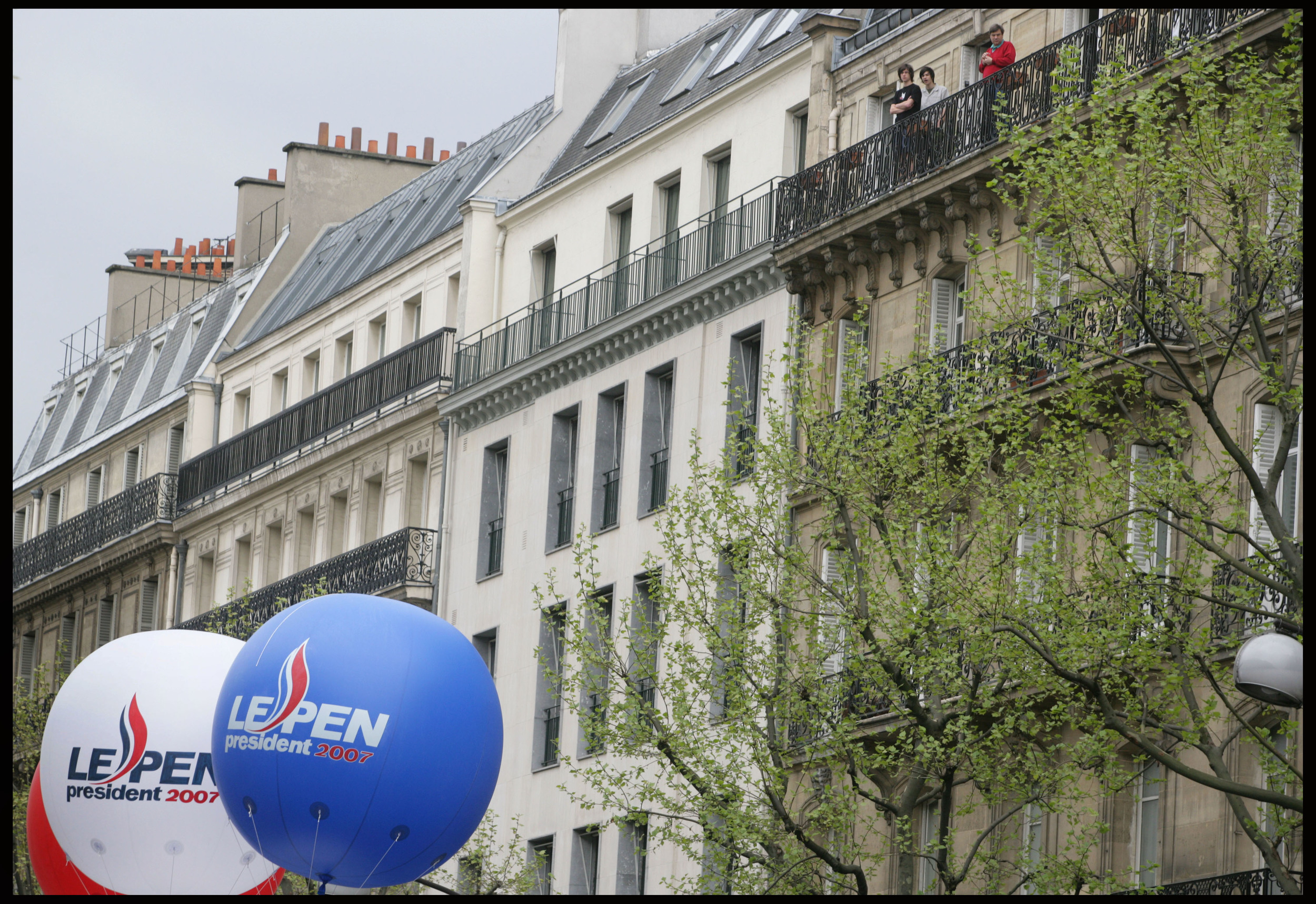 Le Pen rally, central Paris