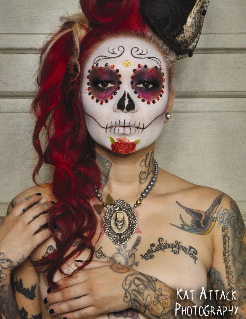 dia_de_los_muertos_portrait_1_by_katattackphotography-d31gtd6.jpg