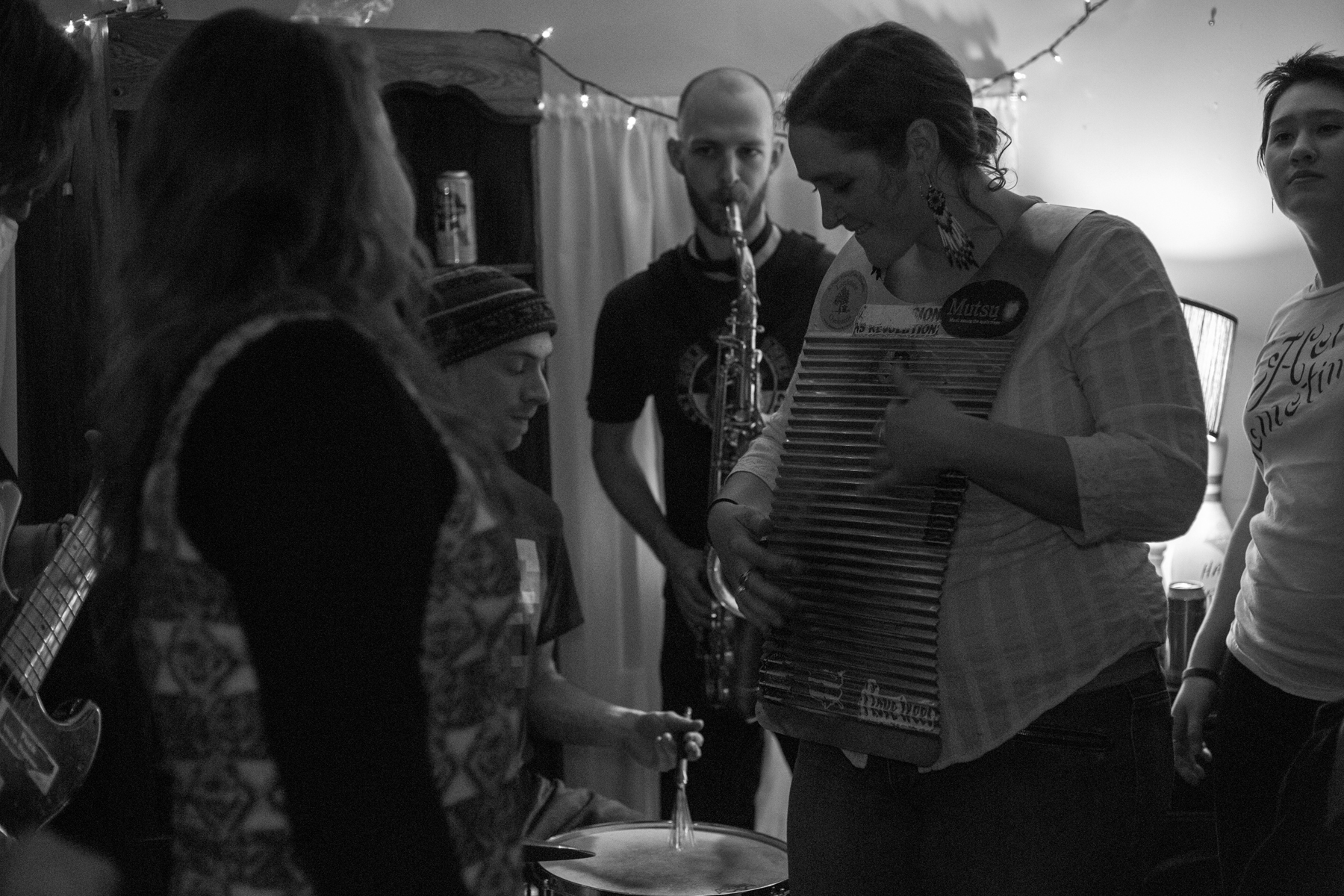 Misses Bitches / Krystal Cannon