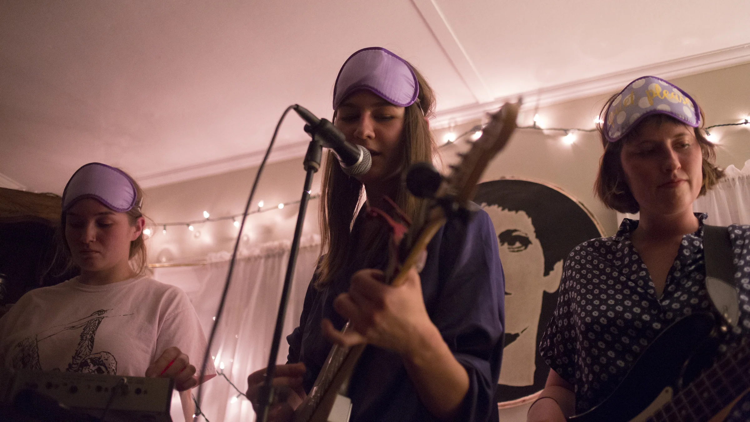 Slumbers live at Tweehouse. 2016.