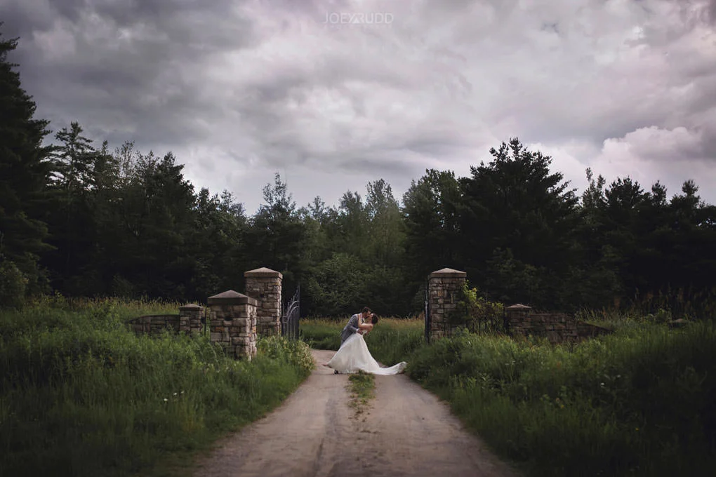 Val-des-Monts Wedding by ottawa wedding photographer joey rudd photography stormy