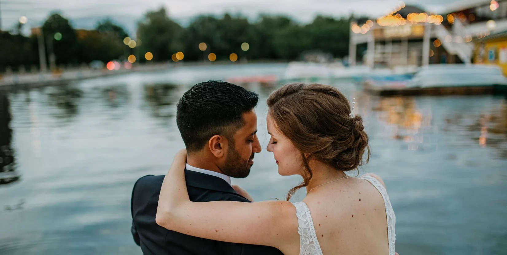 2019_09_01--Lindsay-&-Amaan-990-(edited) 2.jpg