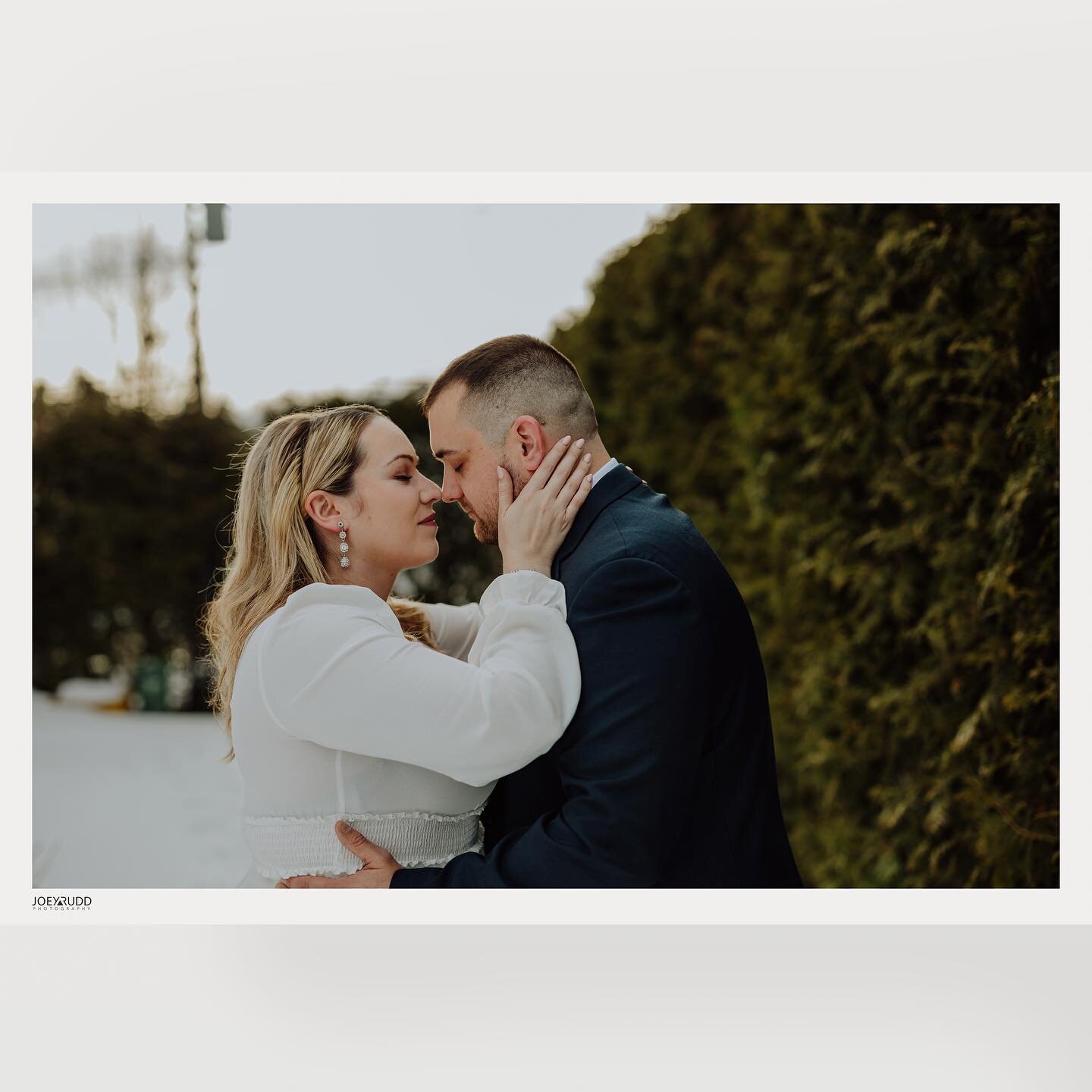 Some previews from @aprilj.w &amp; Brandon&rsquo;s elopement wedding! #wedding #elopement #elopementphotographer #weddingphotographer #weddingplanning #engaged #elopementinspiration