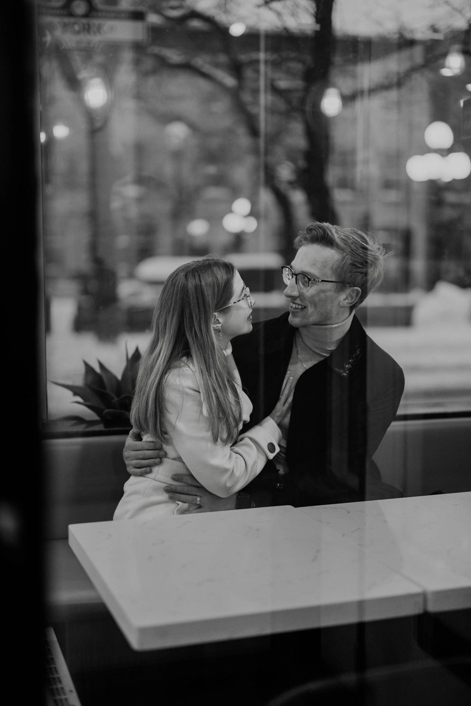 Rideau Canal Engagement Session in Ottawa, Winter Photos Downtown