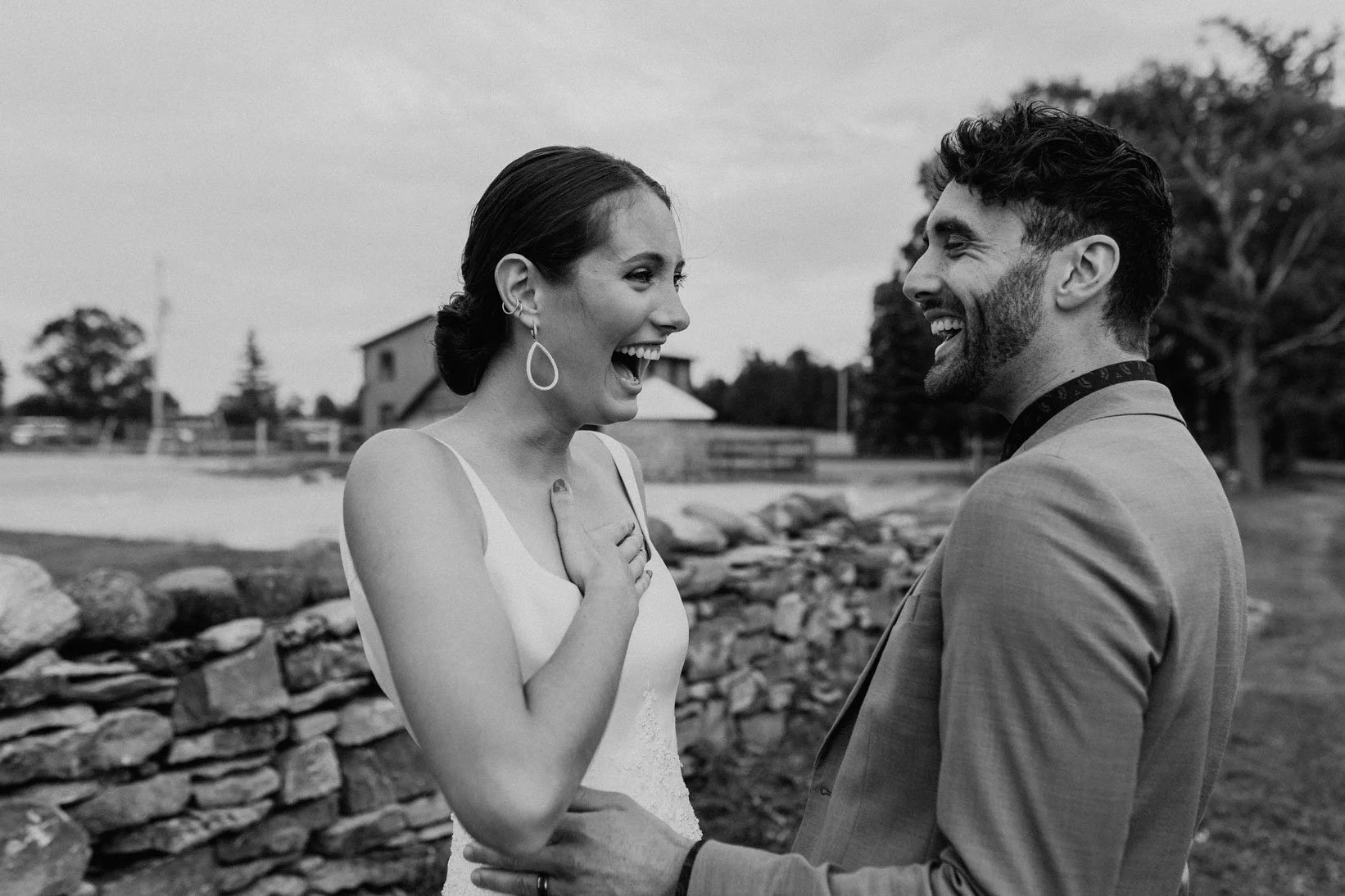 happy wedding photos, emotion