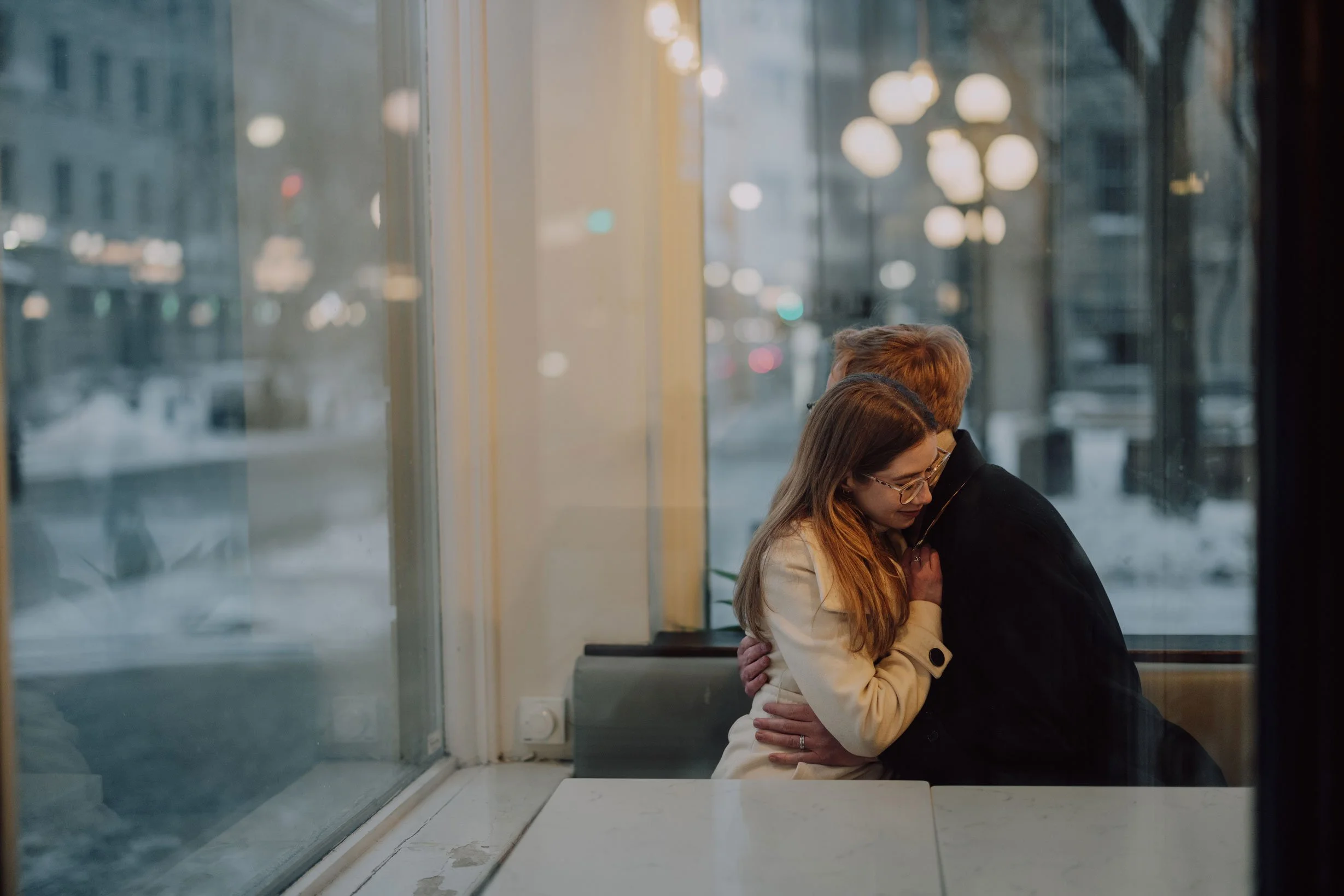 Rideau Canal Engagement Session in Ottawa, Winter Photos Downtown