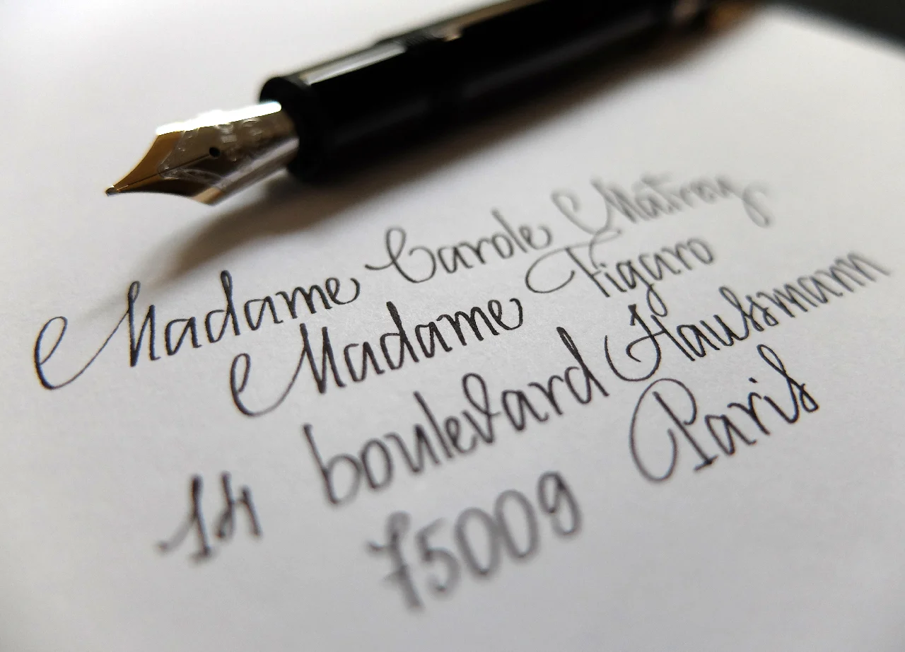 Sandie-Le-Chaix-Calligraphie-invitation-MontBlanc-90ans Meisterstuck-03.JPG