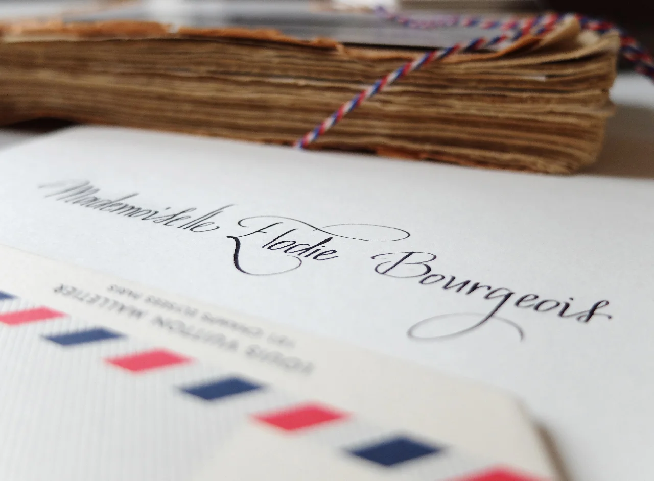 Sandie-le-chaix-calligraphie-Louis-Vuitton-Airmail2012-01.JPG