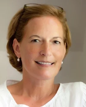 Ellen_Harasimowicz_color.jpeg
