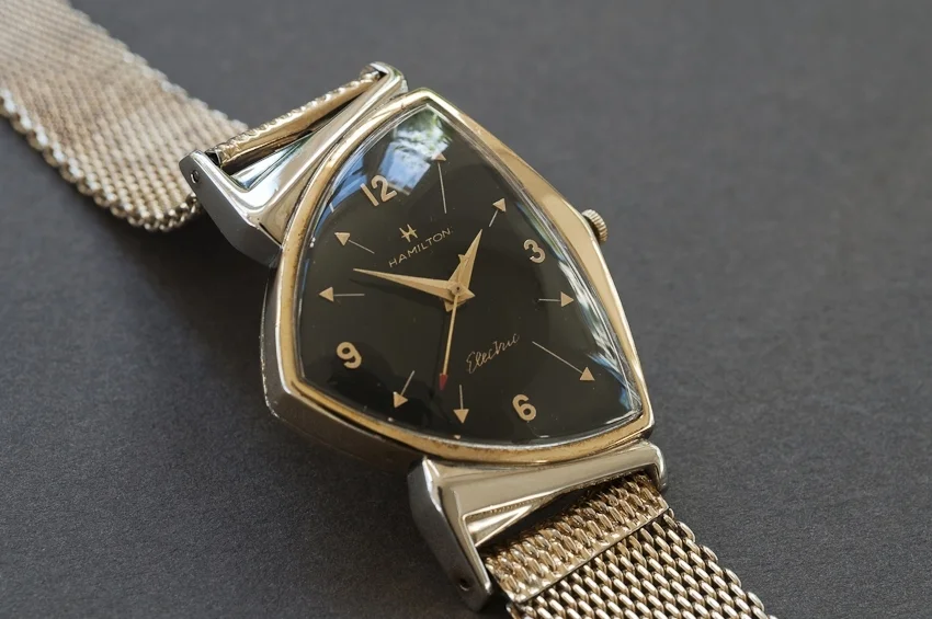 Hamilton Electric Pacer 10K, Black Dial