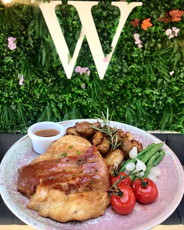 Our Fathers Day Special is available to order online now! 💛 Breast of Chicken wrapped in parma ham cooked in white wine served with crashed garlic baby potatoes - Includes a slice of our yummy 🤩homemade cake of choice only &euro;15 order now for th