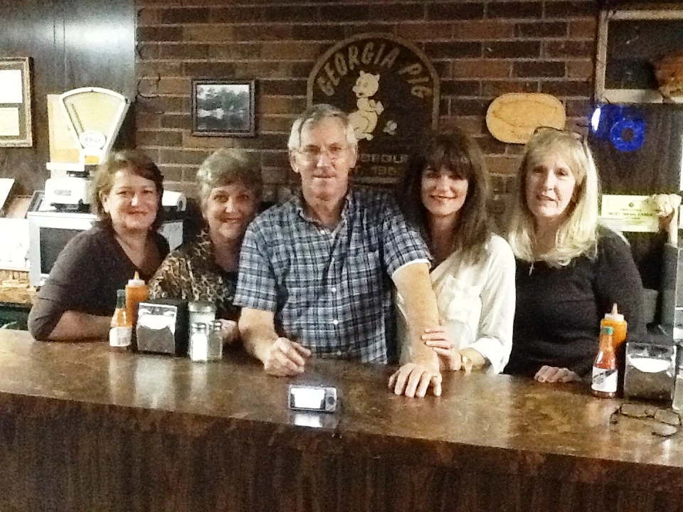 And us; Susan, Linda, Wayne, Jill & JoAnn. Thanks to Mom & Dad for beginning; to Wayne & JoAnn for continuing & to the support & love of my wonderful sisters. We are so Blessed! ps. not our best picture, but the only one I had!